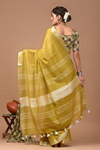 Plain linen Saree With Ajrak Printed Unstiched Blouse