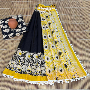 Printed Pure Cotton Mulmul Saree PomPom Lace